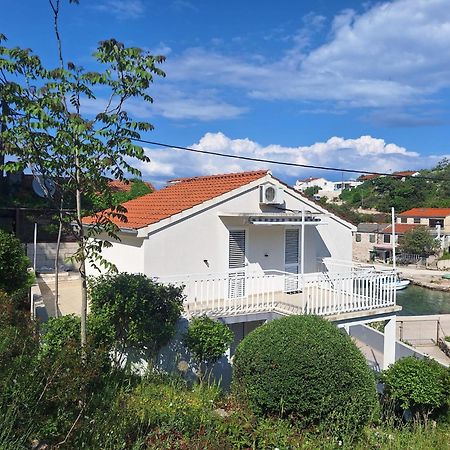 Apartment Zalo Donje Selo na Šolti Exterior foto