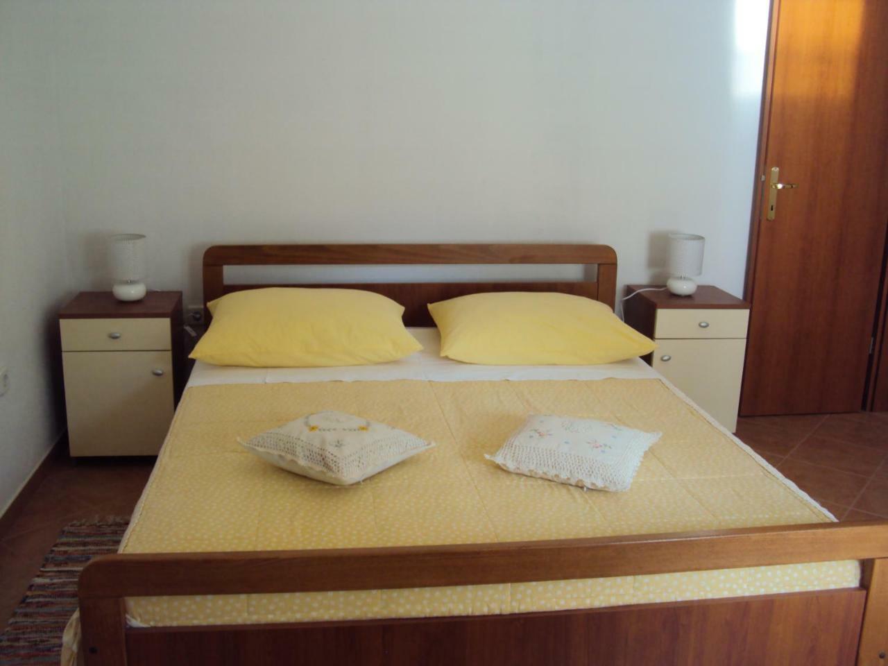 Apartment Zalo Donje Selo na Šolti Exterior foto
